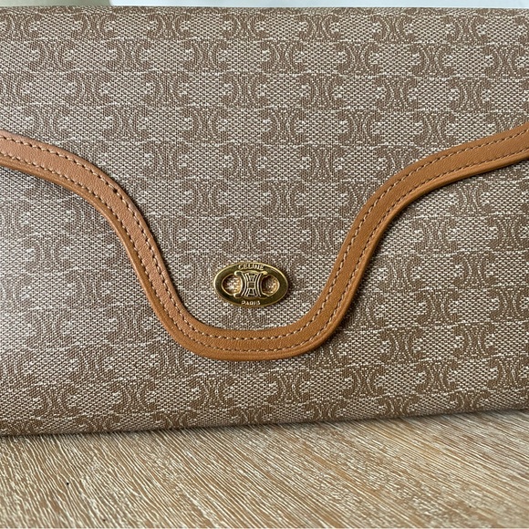 Vintage Celine Macadam Triomphe Clasp Wallet - Picture 2 of 7